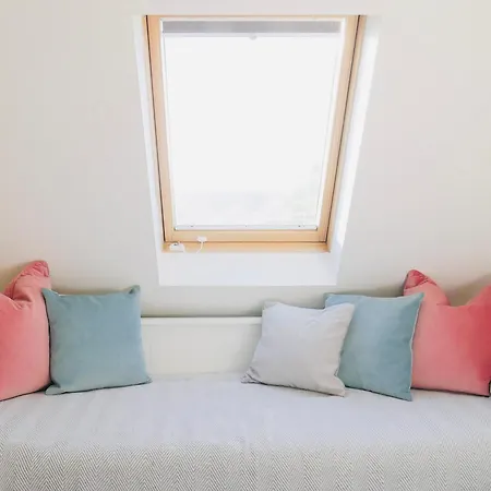Pentire Point - Coastal Penthouse, Beaches, River & Restaurants Within Short Walk Lejlighed New Quay
